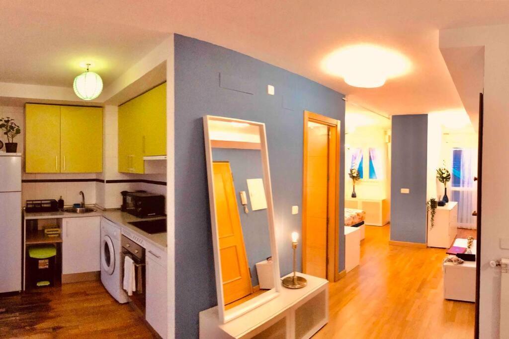Penthouse Independiente A 3 Paradas En Metro De Atocha Apartment *